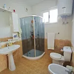 Niko\'S House